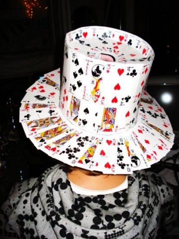 card hat